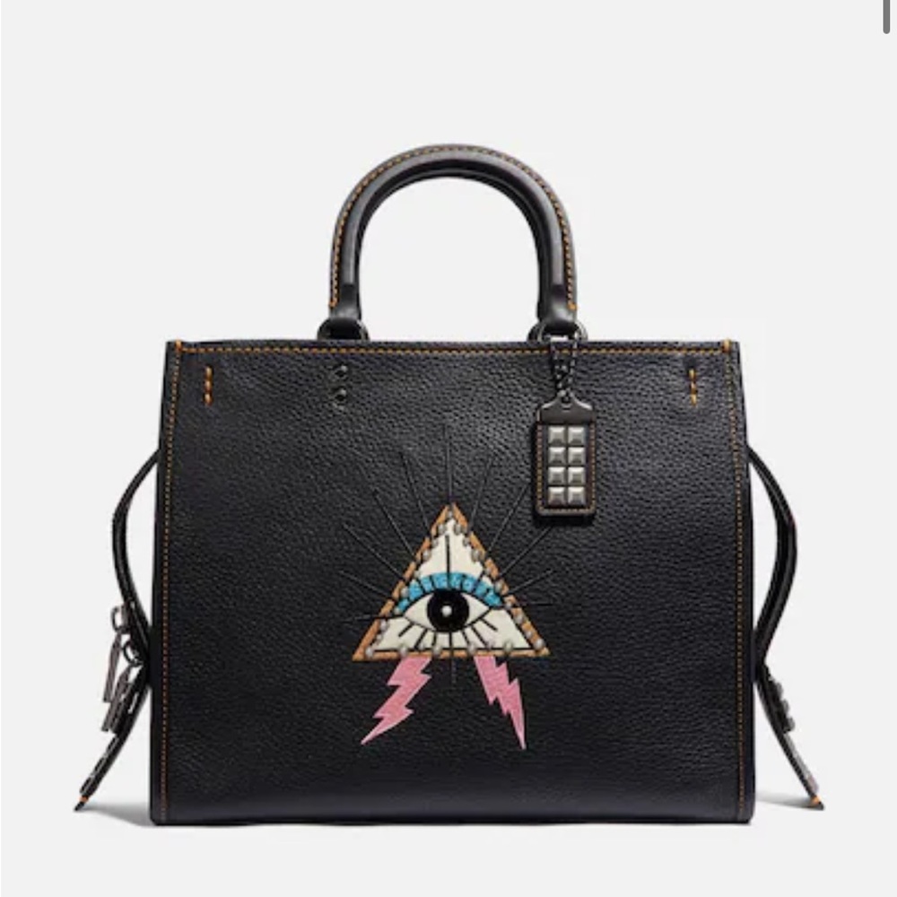 Black Coach Rogue with Pyramid Eye